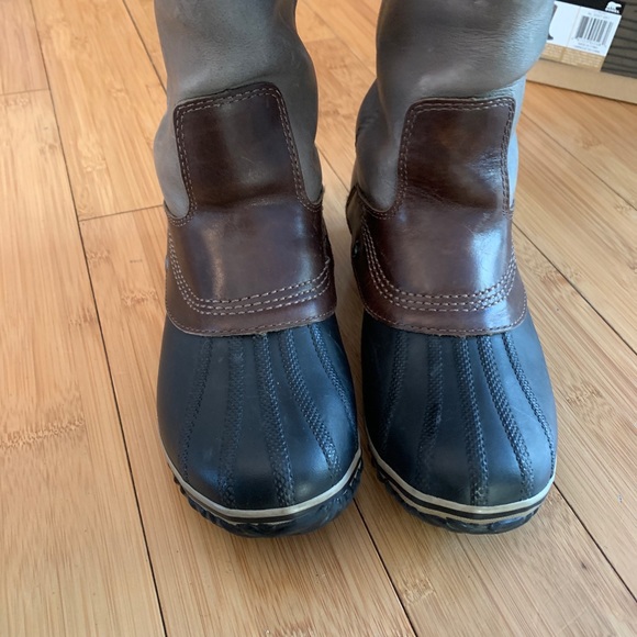 RARE! Gorgeous distressed Sorel leather riding boots. Waterproof. 7.5 - Picture 15 of 15